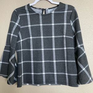 🌞 Bell Sleeve Top Black & White